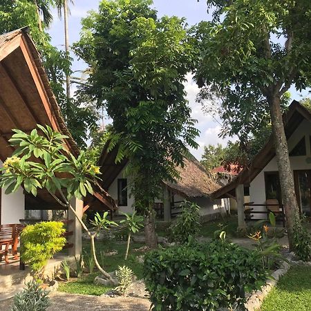 Villa Paradise Bukit Lawang Bagian luar foto